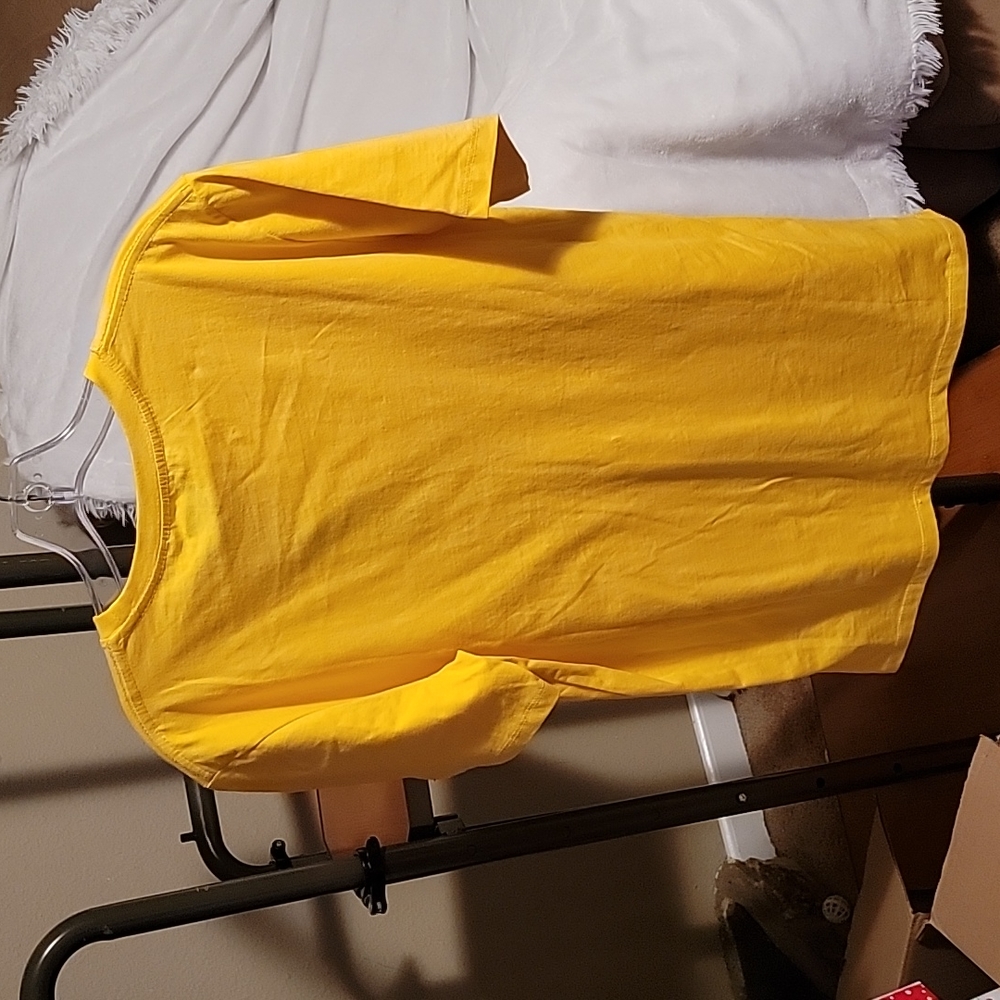 Fallen Circle Tee - Picture 2 of 4